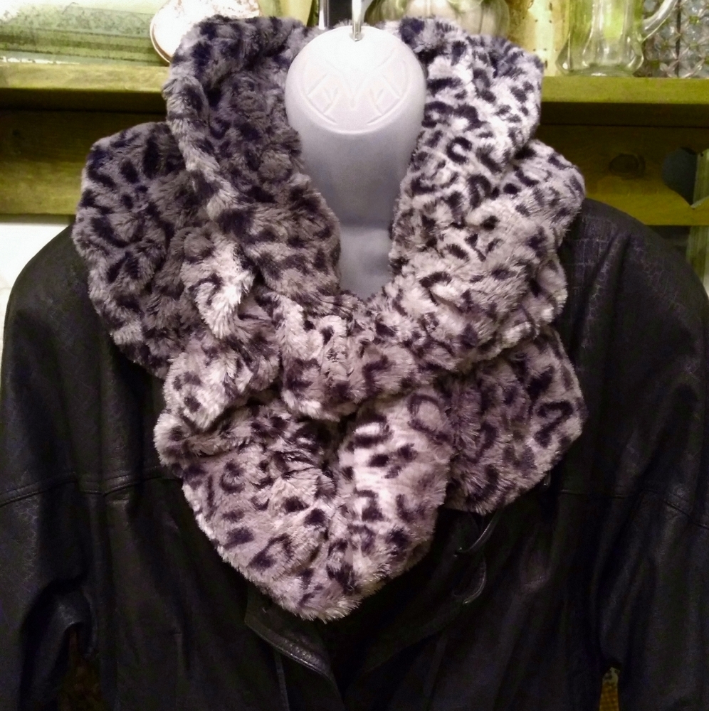 Cheetah print faux fur infinity scarf